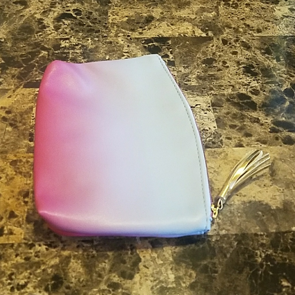 Makeup bag - Picture 3 of 5